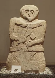 Una de las Estelas de Lunigiana, encontrada en Bigliolo, c.3000 a.C.